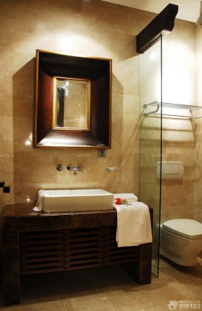 卫生间玻璃隔断墙 家装设计效果图卫生间