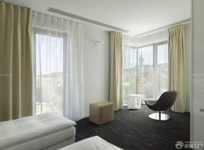 简单宾馆标准间纯色窗帘装修效果图片