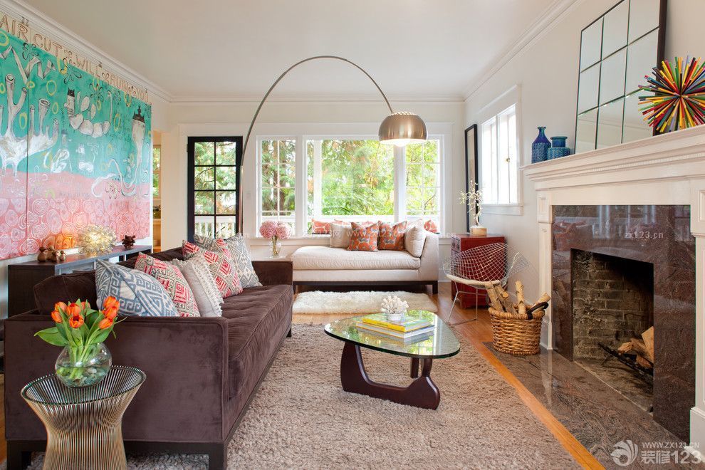 美式田园家居客厅沙发背景墙面装饰效果图
