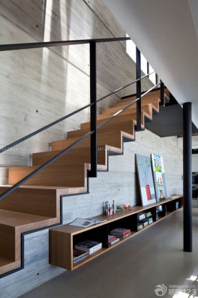 复式客厅效果图 复式楼梯设计效果图