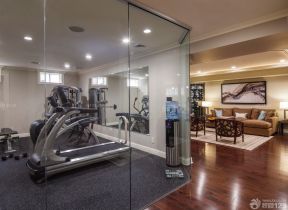 健身房室内玻璃隔断设计效果图片 