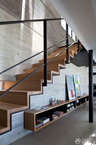 现代风格复式客厅楼梯设计效果图
