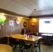 小型酒吧设计室内木质背景墙装修效果图片