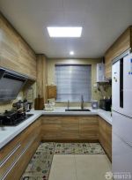 经典家装设计厨房橱柜装修效果图片