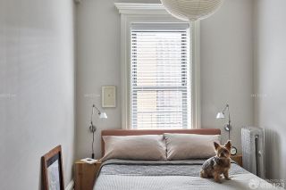 60平米小户型卧室百叶窗帘设计效果图