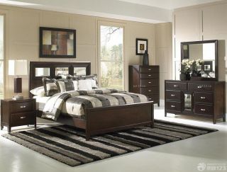 130平米复式卧室木床装修效果图片