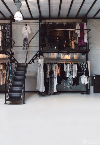 服装店面室内楼梯设计效果图片
