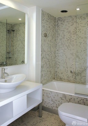 面积小卫生间 家装淋浴房间马赛克效果图