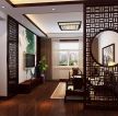 中式家装客厅镂空雕花隔断效果图