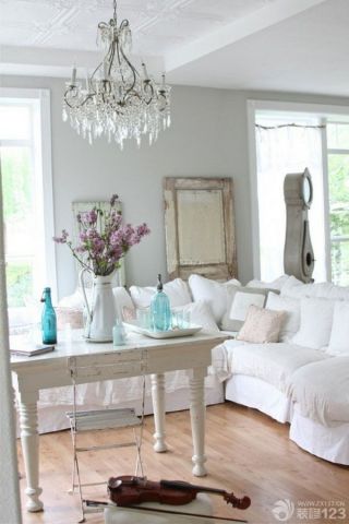简约欧式客厅白色美式沙发装修图