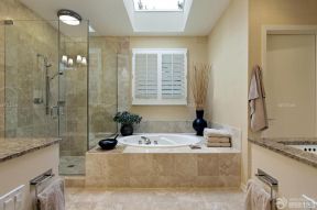 欧式小卫生间砖砌浴缸装修实景效果图片
