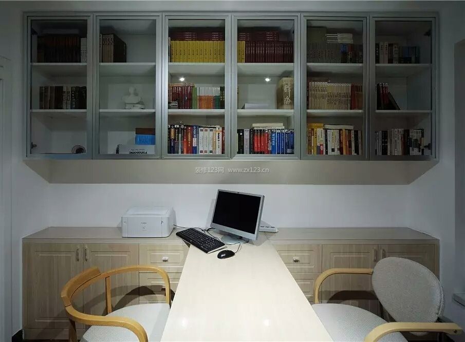 现代简约风格书房书柜和书桌组合