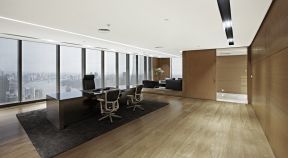 老板办公室装修效果图 浅色木地板