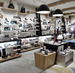 小型鞋店鞋柜装修效果图-每日推荐