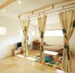 日式小户型客厅浅黄色木地板装修效果图片