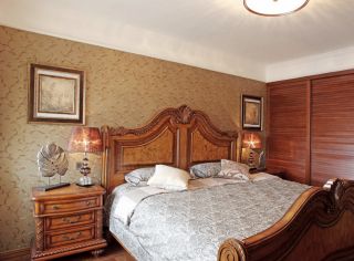 卧室实木家具双人床装修效果图片
