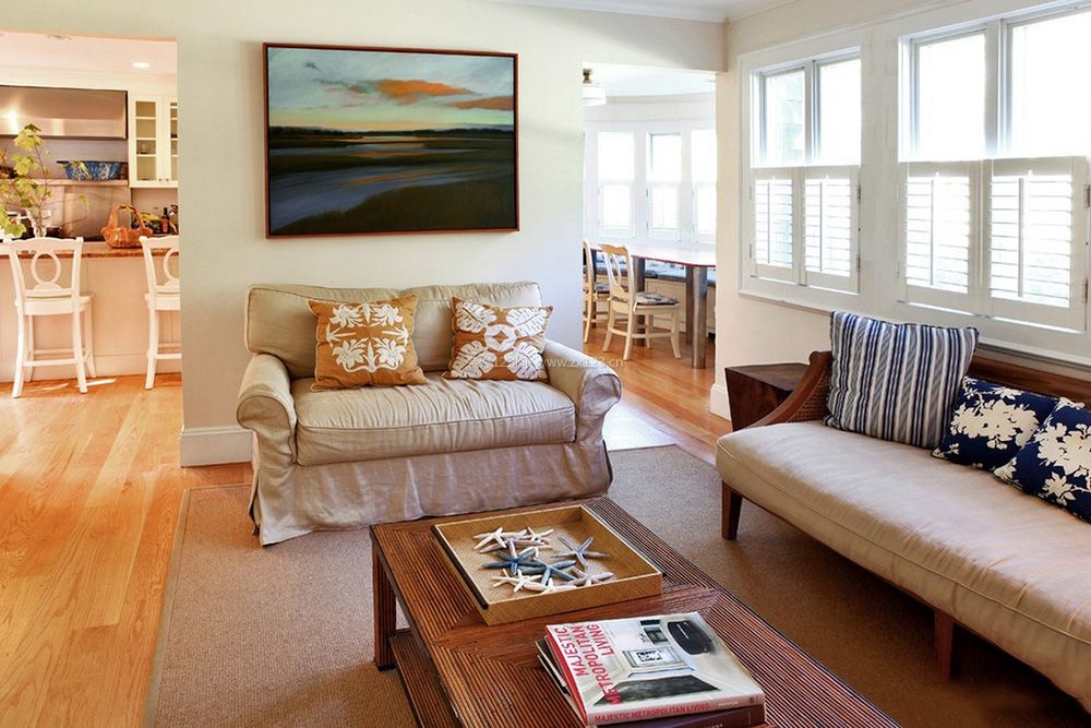 美式风格家装客厅小户型沙发背景墙设计