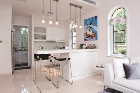 现代别墅厨房设计橱柜中岛装修效果图片