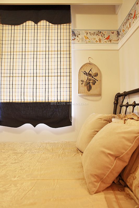 现代风格室内卧室窗帘颜色搭配