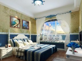 最新地中海别墅卧室家具摆放设计图