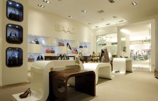 鞋包店面室内装饰设计效果图