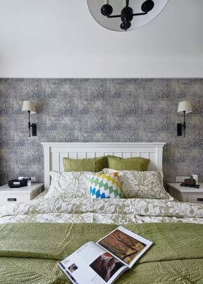 现代简约家装婚房卧室布置图片