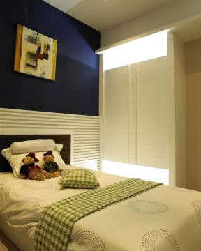 13平米女生卧室 小户型室内装修效果图片