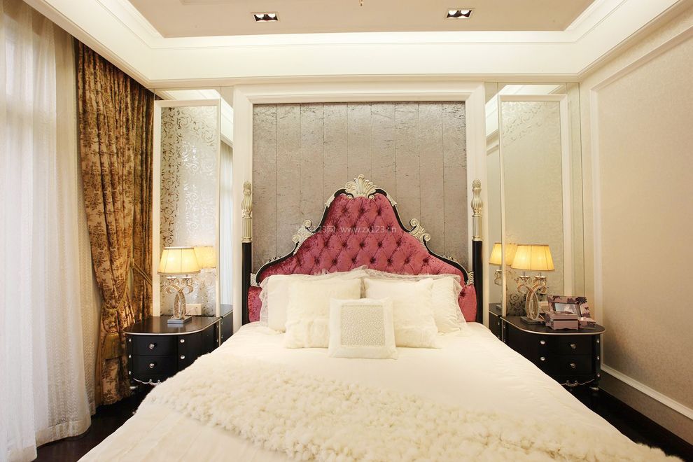 欧式家居床头墙效果图