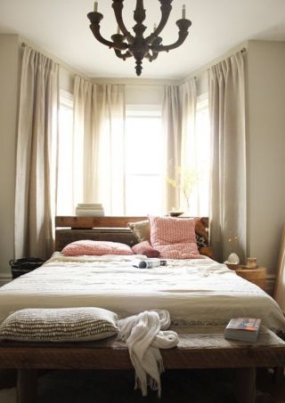 小卧室窗帘搭配装修效果图片