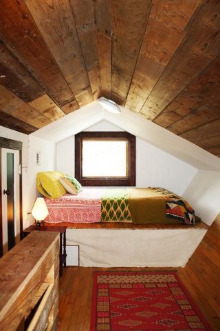 40平米小户型简约阁楼卧室木质吊顶装修效果图片大全