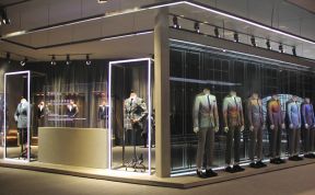 时尚服装店橱窗设计装修效果图片