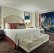 度假酒店设计客房床头背景墙装修效果图片