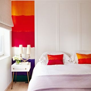 现代小户型卧室墙面装饰装修效果图片