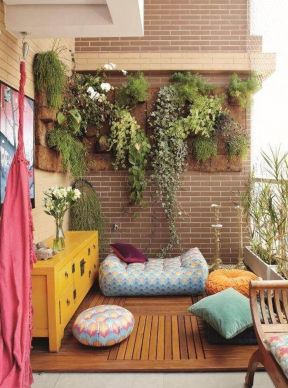 阳台盆栽植物装饰图片
