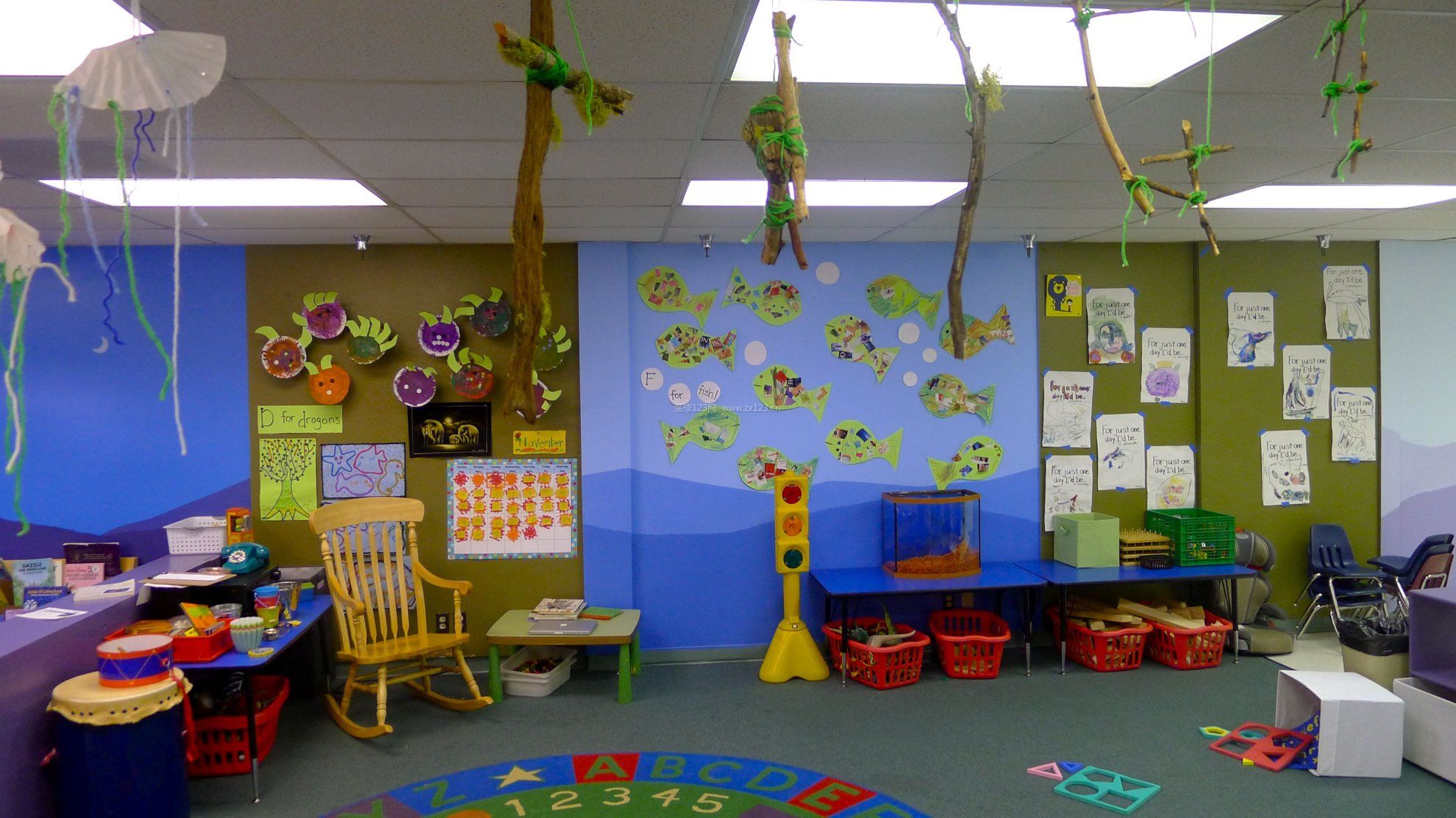 幼儿园吊顶布置室内装修图片