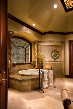欧式古典风格 砖砌浴缸装修效果图片