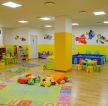 幼儿园浅黄色木地板装修效果图片大全