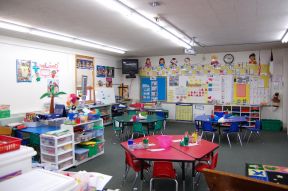 幼儿园教室效果图 射灯装修效果图片