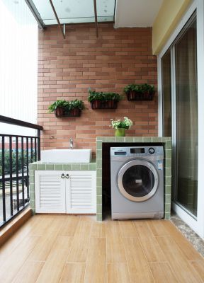 小户型整体设计 阳台洗衣机装修效果图