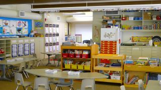 幼儿园教室中班环境布置