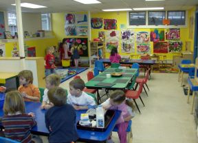 幼儿园装修设计图片 幼儿园教室效果图