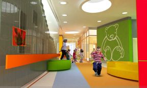 国外幼儿园装修效果图 幼儿园走廊装修图片