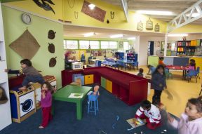 国外幼儿园装修效果图 幼儿园储物柜
