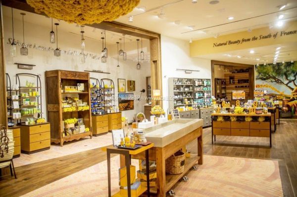 西安化妆品店内装修设计化妆品店装修原则