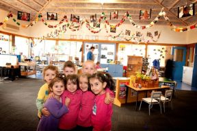室内幼儿园吊饰布置图片效果案例