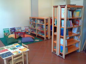 幼儿园书柜装修效果图 室内设计