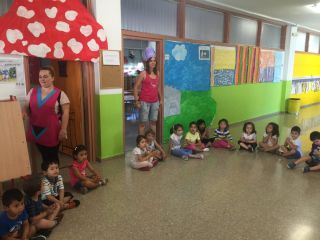 幼儿园走廊环境大理石地砖装修效果图片