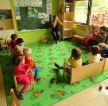 清新幼儿园室内地毯贴图装修效果图