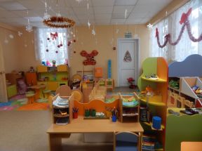 幼儿园室内装修效果图 幼儿园吊饰布置图片