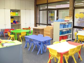 幼儿园室内教室装修设计图片效果